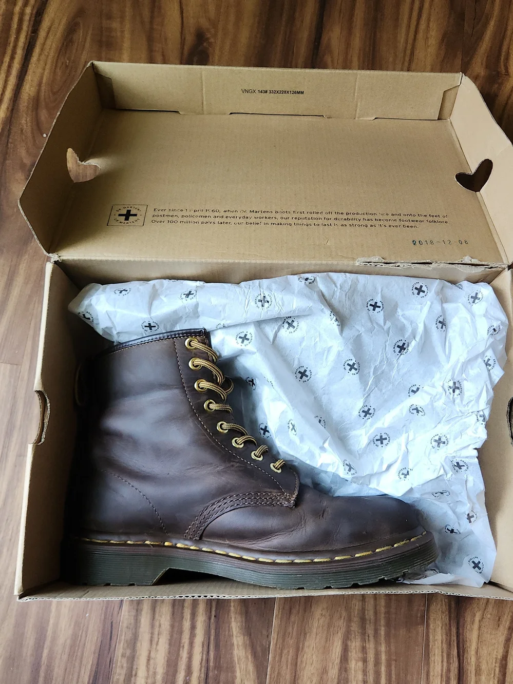 Doc Martens 1460 Crazy Horse Brown Leather Boots Mens 7 Women's 8 Original Box📦